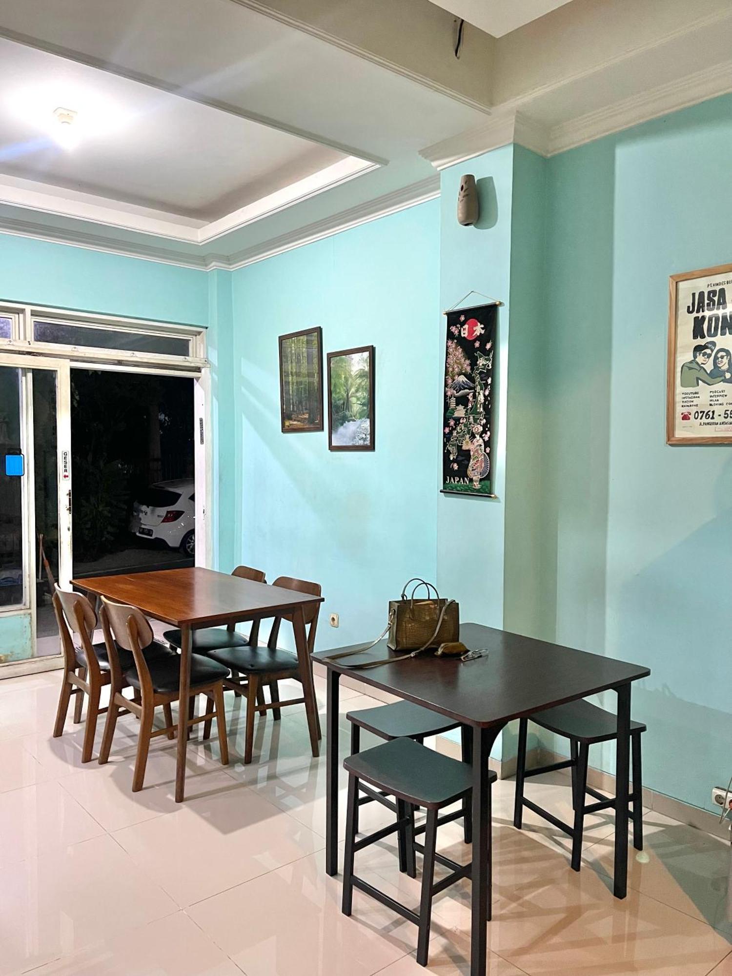 Wesbobo Inn Solo Екстериор снимка